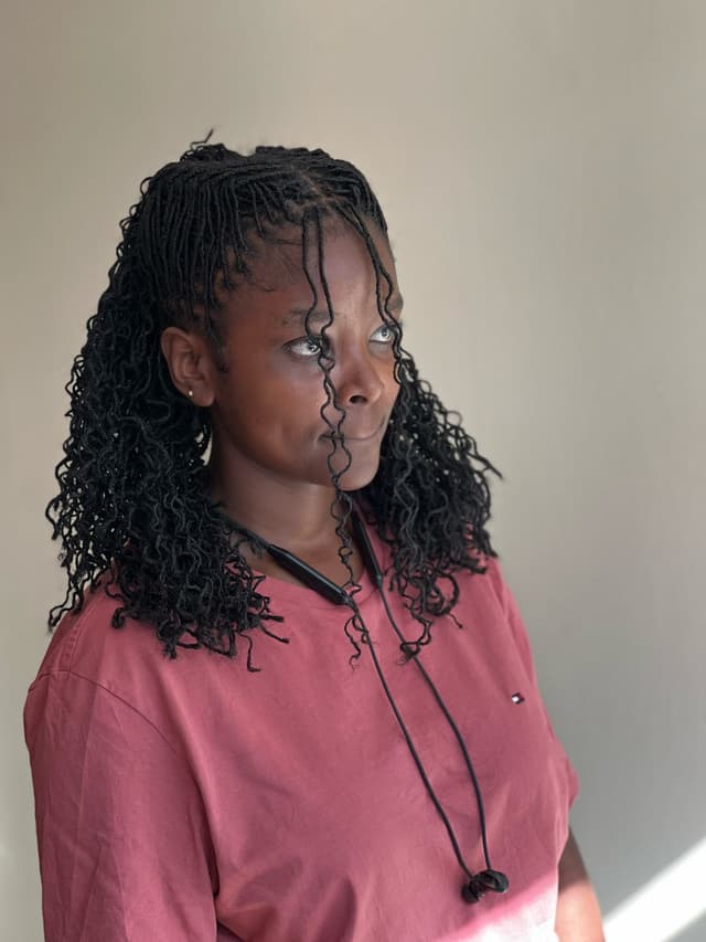 TEMPORARY SISTER LOCS